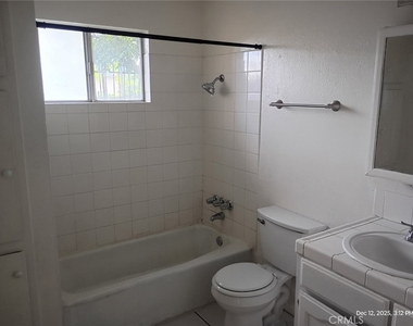 13463 Edgemont Street - Photo Thumbnail 3