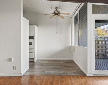 11131 Rose Avenue - Photo Thumbnail 4