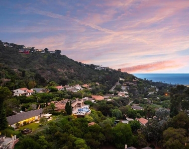 7806 Via Capri - Photo Thumbnail 68