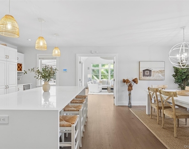 31 Highland Road - Photo Thumbnail 5