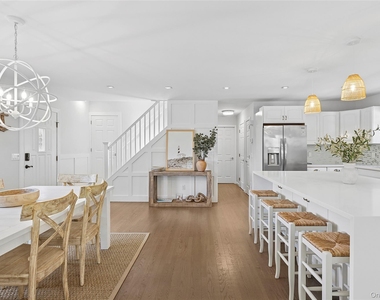 31 Highland Road - Photo Thumbnail 3