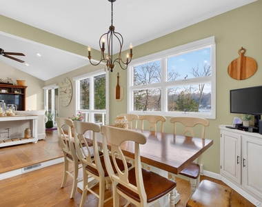 34 Twin Lakes Road - Photo Thumbnail 13