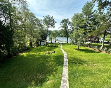 34 Twin Lakes Road - Photo Thumbnail 5