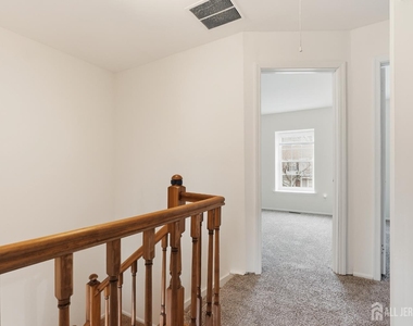 374 Aldeburgh Avenue - Photo Thumbnail 1
