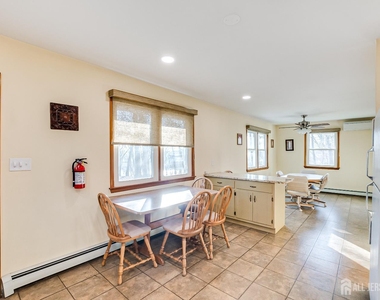 92 Coleman Street - Photo Thumbnail 12