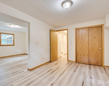 23 Cardownie Street - Photo Thumbnail 53