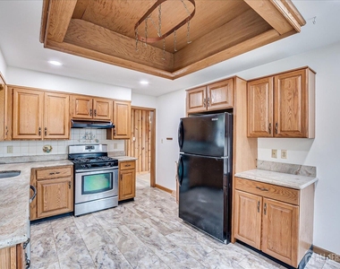 23 Cardownie Street - Photo Thumbnail 14