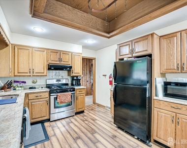 23 Cardownie Street - Photo Thumbnail 41