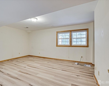 23 Cardownie Street - Photo Thumbnail 51