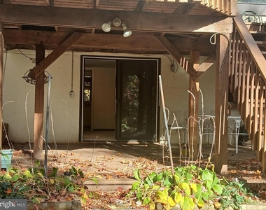 5414 Southport Lane - Photo Thumbnail 40
