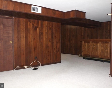 5414 Southport Lane - Photo Thumbnail 12
