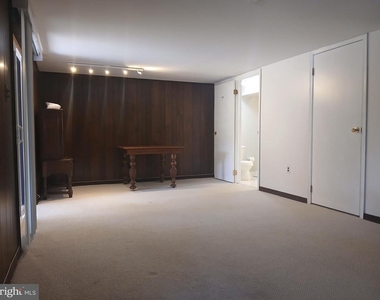 5414 Southport Lane - Photo Thumbnail 46