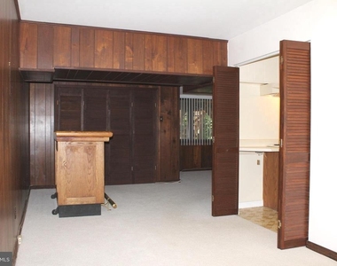 5414 Southport Lane - Photo Thumbnail 14