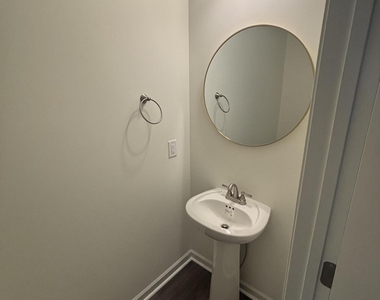 608 S Blackmon Street - Photo Thumbnail 21