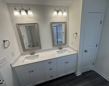 608 S Blackmon Street - Photo Thumbnail 17