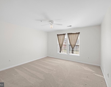8008 Dorado Terrace - Photo Thumbnail 25