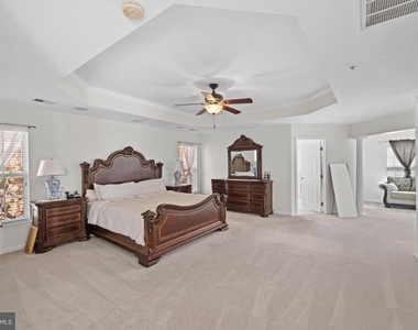 8008 Dorado Terrace - Photo Thumbnail 27