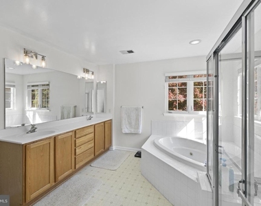 8008 Dorado Terrace - Photo Thumbnail 35