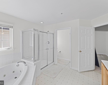 8008 Dorado Terrace - Photo Thumbnail 34