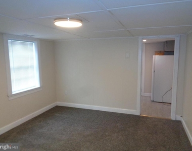 2800 Linwood Avenue - Photo Thumbnail 3