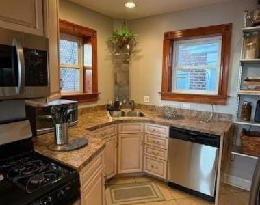 4033 Greenmount Avenue - Photo Thumbnail 8