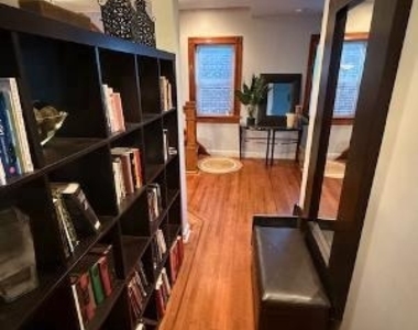 4033 Greenmount Avenue - Photo Thumbnail 13
