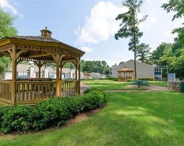730 Franklin Gateway Se - Photo Thumbnail 17
