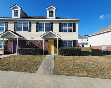 739 Wheel House Lane - Photo Thumbnail 1
