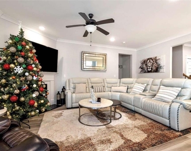 6968 Manchester Drive - Photo Thumbnail 33