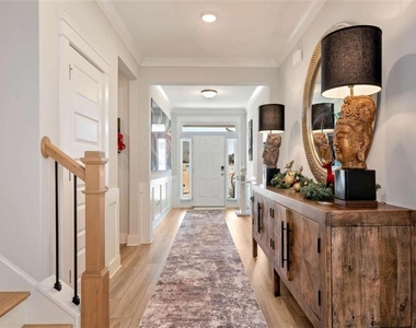 6968 Manchester Drive - Photo Thumbnail 23