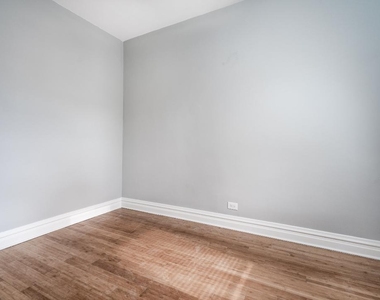 4326 N Avers Avenue - Photo Thumbnail 14