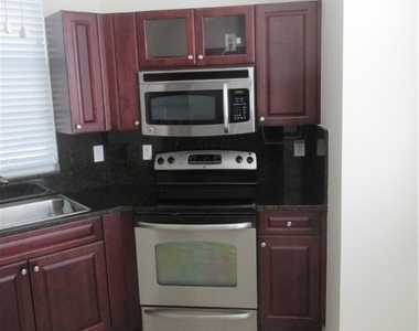 8561 Evernia Court - Photo Thumbnail 4