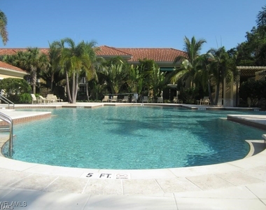 8561 Evernia Court - Photo Thumbnail 11