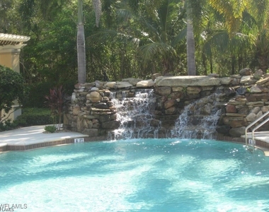 8561 Evernia Court - Photo Thumbnail 12