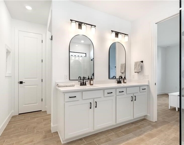 20514 Pebble Glen Drive - Photo Thumbnail 15