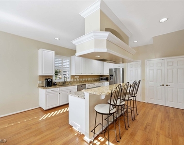 9192 Brendan Preserve Court - Photo Thumbnail 7