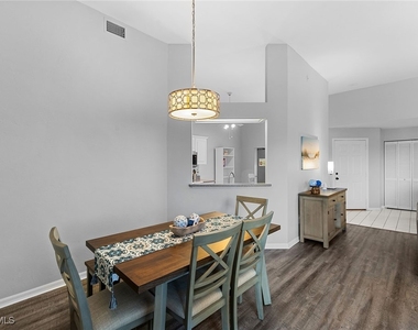 2651 Citrus Lake Drive - Photo Thumbnail 11