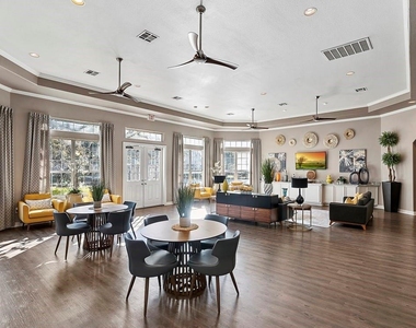 3101 Vista Drive - Photo Thumbnail 4
