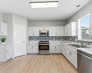 3310 Bremerton Falls Drive - Photo Thumbnail 9