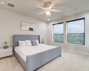 509 Gregg Street - Photo Thumbnail 26