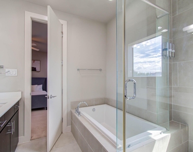509 Gregg Street - Photo Thumbnail 35