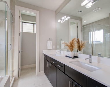 509 Gregg Street - Photo Thumbnail 28