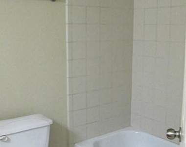 5202 Brinkman Court - Photo Thumbnail 16