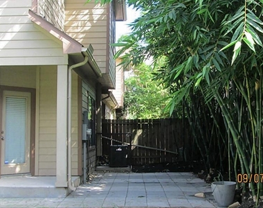 5202 Brinkman Court - Photo Thumbnail 3