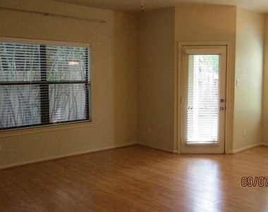 5202 Brinkman Court - Photo Thumbnail 7