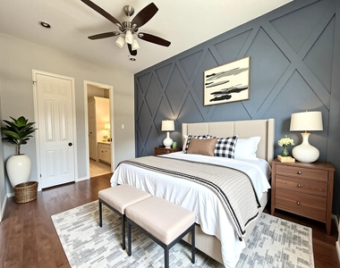 3517 Oak Landing - Photo Thumbnail 5