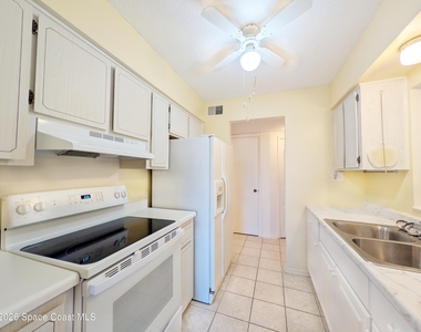 190 E Olmstead Drive - Photo Thumbnail 3