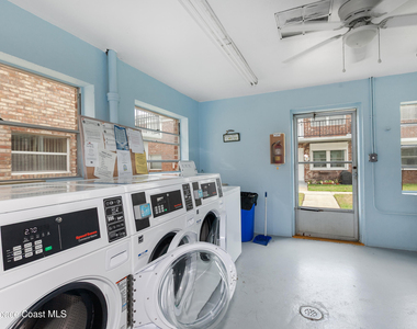 190 E Olmstead Drive - Photo Thumbnail 21