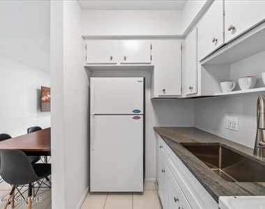 419 Ocean Avenue - Photo Thumbnail 8