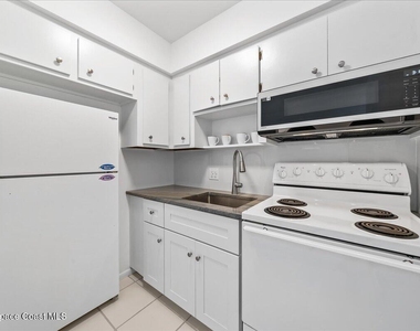 419 Ocean Avenue - Photo Thumbnail 7